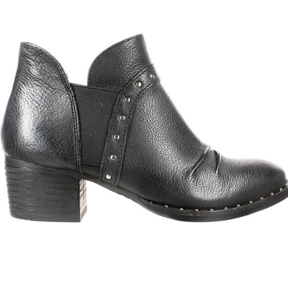 Earth Women's Black Leather Ankle Bootie Cut Out Studded Chelsea Boots Heels 5.5 - Picture 2 of 10